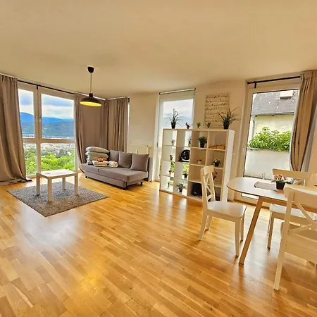 アパート View With 2 Bedrooms *